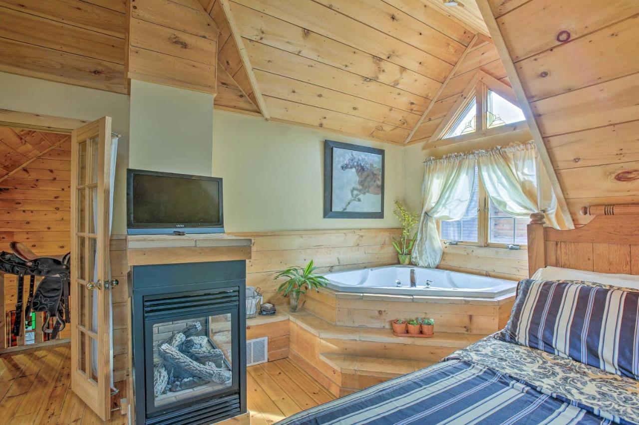 Resort Cabin With Fire Pit Golf, Hike And Play! Rothbury المظهر الخارجي الصورة