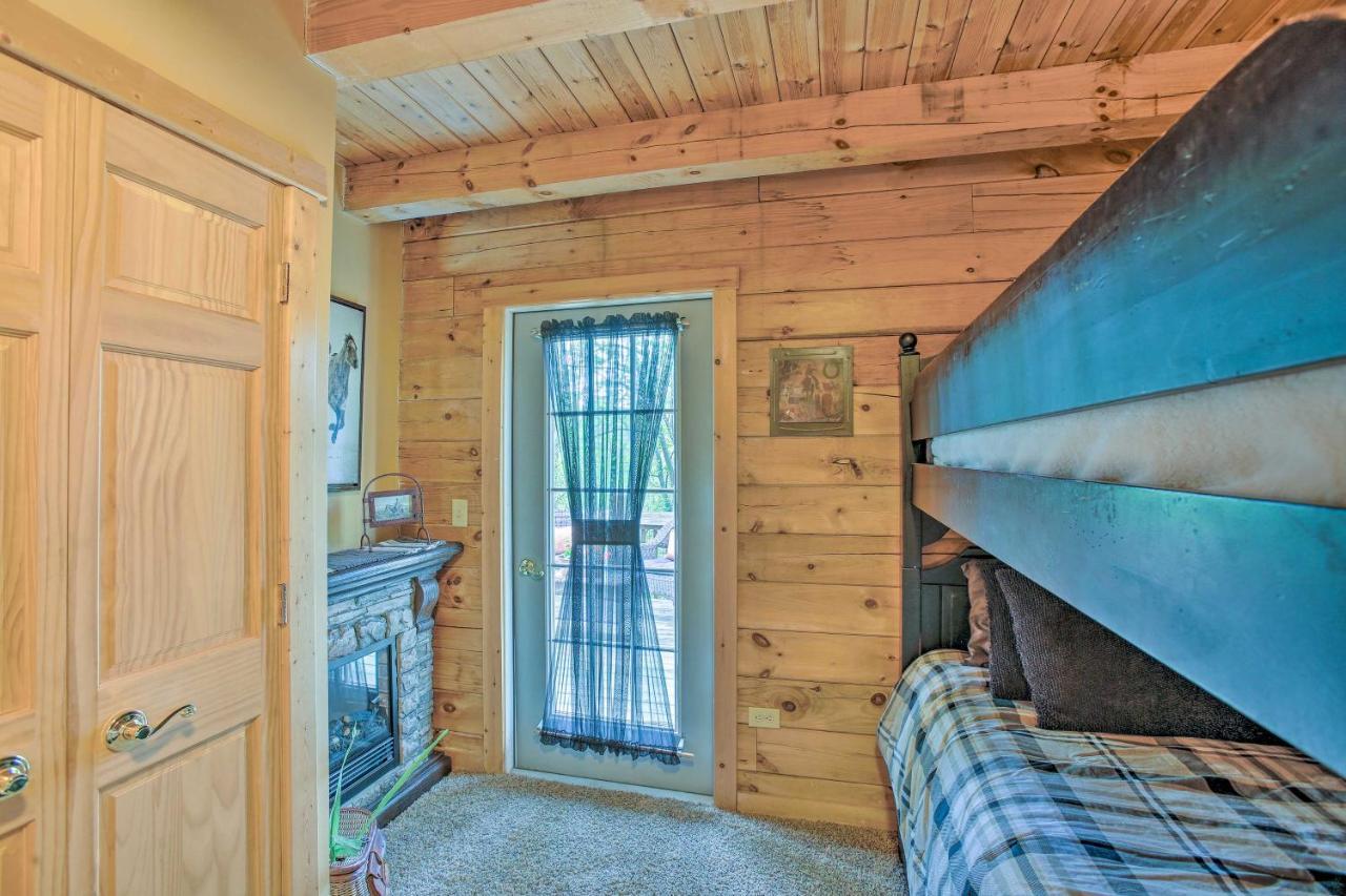 Resort Cabin With Fire Pit Golf, Hike And Play! Rothbury المظهر الخارجي الصورة