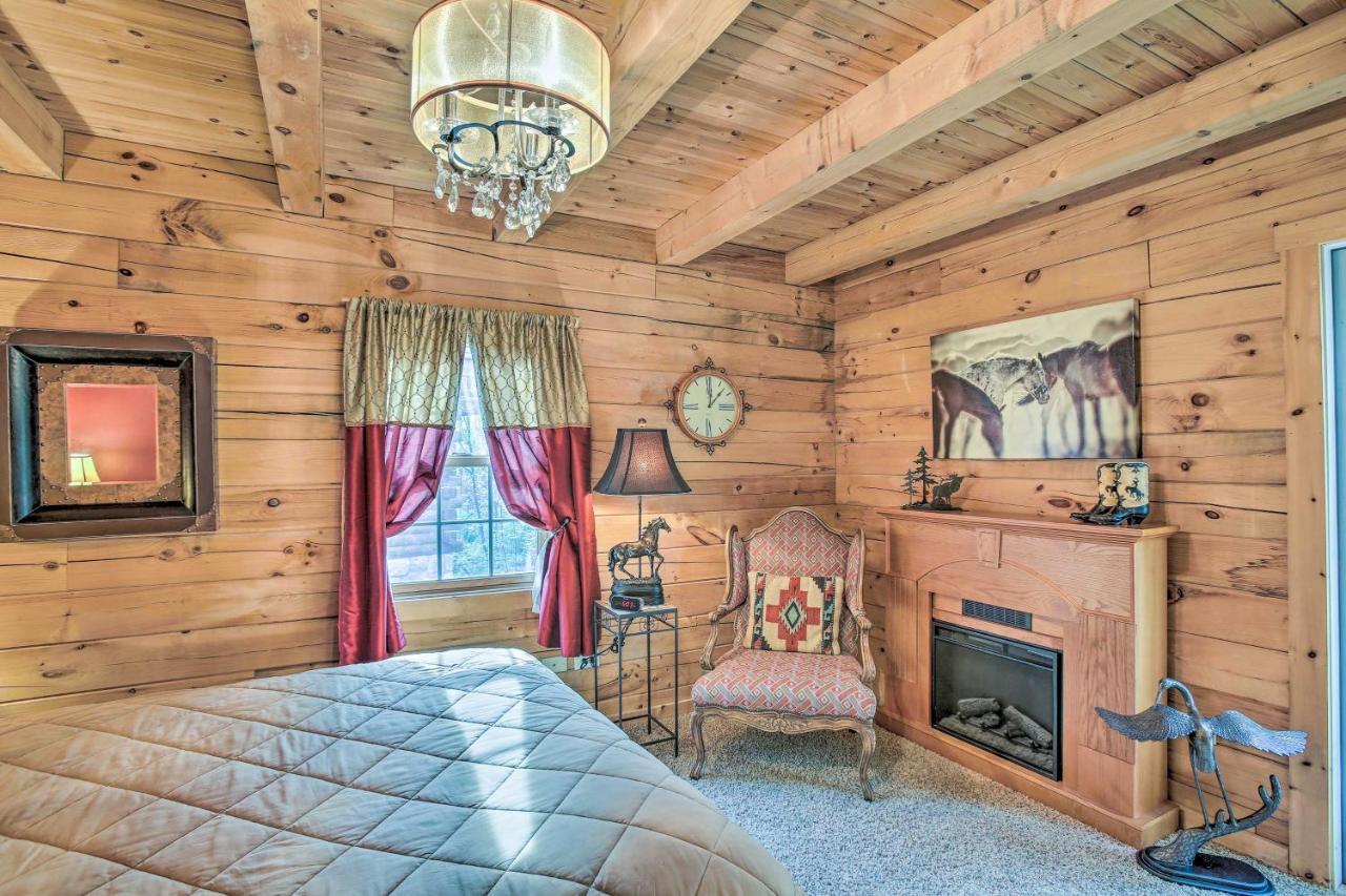 Resort Cabin With Fire Pit Golf, Hike And Play! Rothbury المظهر الخارجي الصورة